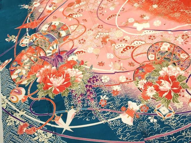 平和屋着物[]七五三　女の子　７歳　祝着　四つ身　折り鶴　鼓宝尽くし花文　暈し染め　金彩　逸品　CAAZ7003ze
