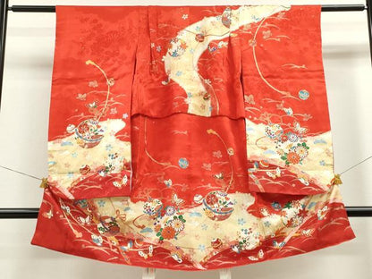 平和屋着物[]七五三　女の子　３歳　祝着　三つ身　駒刺繍　鈴舞蝶花文　金彩　逸品　CAAZ7009ze