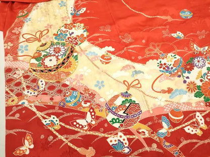 平和屋着物[]七五三　女の子　３歳　祝着　三つ身　駒刺繍　鈴舞蝶花文　金彩　逸品　CAAZ7009ze