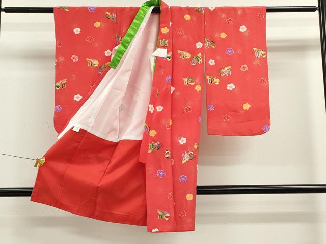 平和屋着物[]七五三　女の子　３歳　祝着　三つ身　長襦袢・被布セット　鴛鴦舞梅文　金彩　洗える着物　CAAZ7011ze