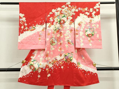 平和屋着物[]お宮参り　女の子　祝着　産着　初着　のしめ　雪輪重ね鴛鴦草花文　金彩　逸品　CAAZ7064ze