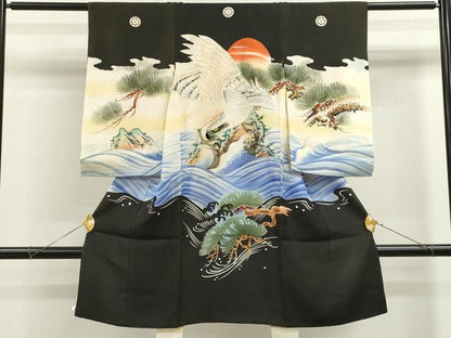 平和屋着物[]お宮参り　男の子　祝着　産着　初着　のしめ　手描き　刺繍　鷹　立波松文　金糸　逸品　CAAZ7067ze