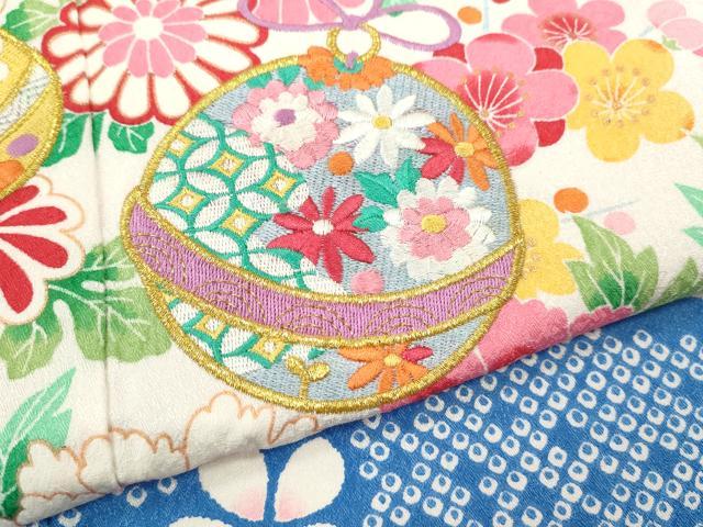 平和屋着物[]七五三　女の子　７歳　祝着　四つ身　袋帯セット　刺繍　鈴　舞花文　金彩　洗える着物　CAAZ7088ze