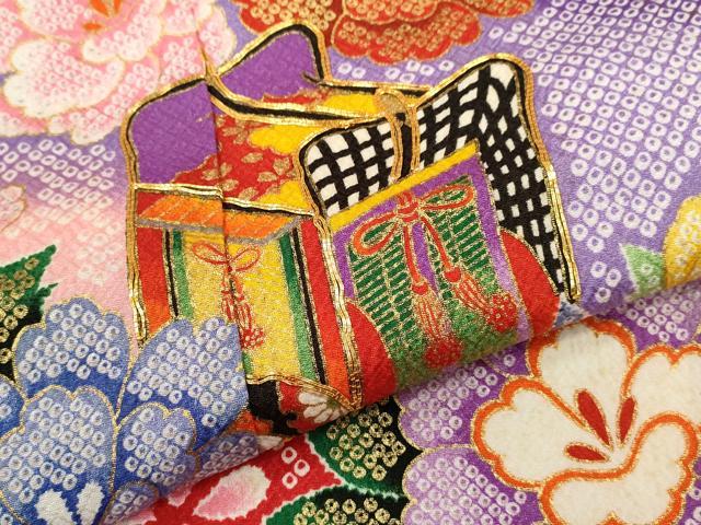 平和屋着物[]七五三　女の子　７歳　祝着　四つ身　駒刺繍　雲取り御所車草花文　金彩　CAAZ7095ze
