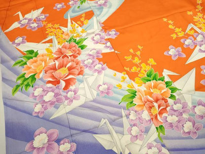 平和屋着物[]七五三　女の子　７歳　祝着　四つ身　折り鶴　草花文　逸品　CAAZ7096ze