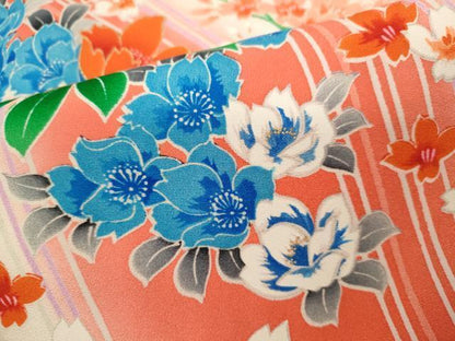 平和屋着物[]お宮参り　女の子　祝着　産着　初着　のしめ　駒刺繍　陶器花文　金彩　逸品　CAAZ7112ze