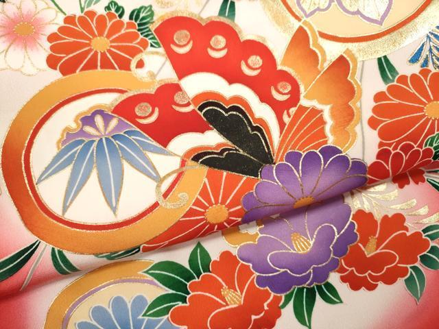 平和屋着物[]お宮参り　女の子　祝着　産着　初着　のしめ　舞蝶吉祥花文　暈し染め　金彩　逸品　CAAZ7114ze
