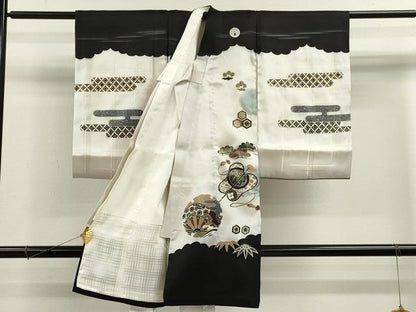 平和屋着物[]お宮参り　男の子　祝着　産着　初着　のしめ　鷹　兜　吉祥笠松文　暈し染め　金彩　逸品　CAAZ7127ze