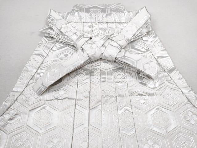 平和屋着物[]七五三　男の子　祝着・行灯袴・小物セット　亀甲菱花文　銀糸　CAAZ7143ze