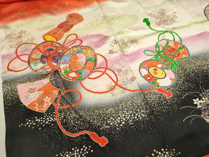 平和屋着物∵女の子　十三参り　子供　祝着　駒刺繍　鼓草花文　暈し染め　金銀彩　逸品　CAAZ7154ze