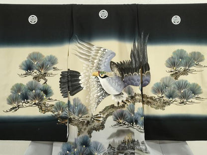 平和屋着物[]七五三　男の子　祝着　手描き　鷹　枝松文　暈し染め　黒地　金彩　逸品　CAAZ7163ze