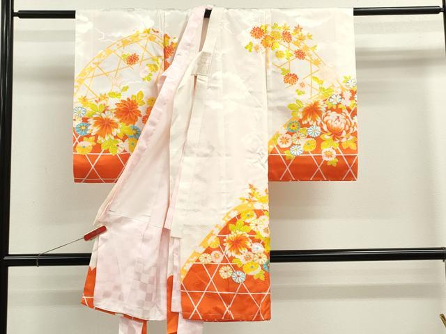 平和屋着物[]お宮参り　女の子　祝着　産着　初着　のしめ　刺繍　御所車草花文　金彩　洗える着物　CAAZ7200ze
