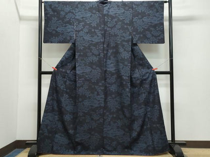 平和屋着物●結城紬　100亀甲　雲取り草花文　やまと誂製　正絹　逸品　CAAZ8070vf