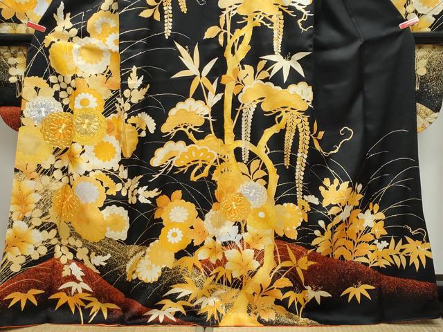 平和屋着物●豪華振袖 駒刺繍 草花文 黒地 金銀彩 正絹 逸品 CAAZ8095vf