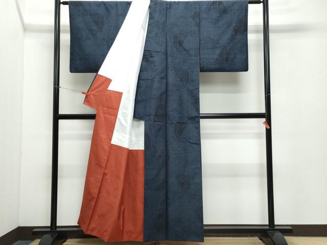 平和屋着物●結城紬　100亀甲　切嵌花唐草文　正絹　逸品　CAAZ8195vf