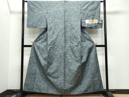 平和屋着物●本場大島紬　7マルキ　雲取り松文　武島織物謹製　証紙付き　正絹　逸品　CAAZ8295vf
