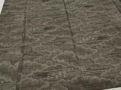 平和屋着物●本場大島紬　7マルキ　雲取り霞文　まるやま扱い　正絹　逸品　CAAZ8306vf