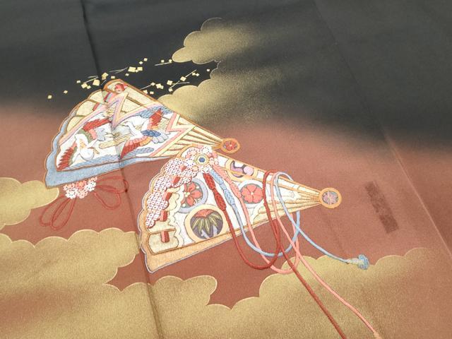 平和屋着物▼豪華黒留袖　総刺繍　扇面飛鶴花文　暈し染め　金彩　正絹　逸品　CAAZ8842th