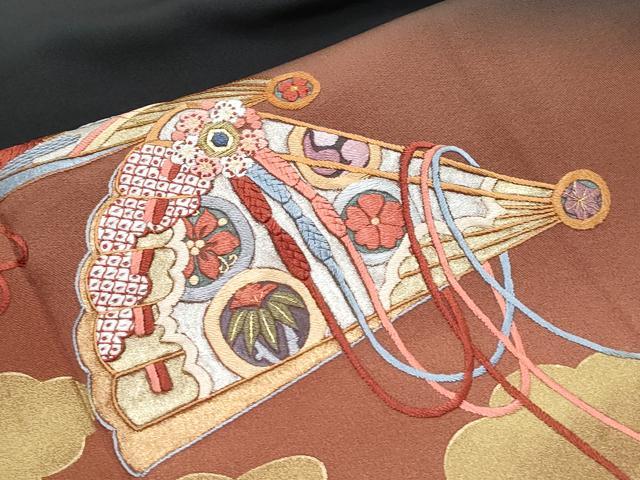 平和屋着物▼豪華黒留袖　総刺繍　扇面飛鶴花文　暈し染め　金彩　正絹　逸品　CAAZ8842th