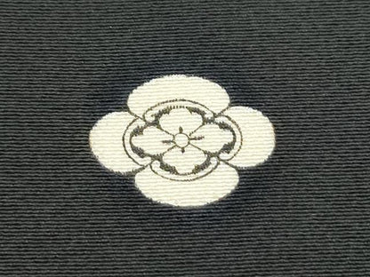 平和屋着物▼豪華黒留袖　総刺繍　扇面飛鶴花文　暈し染め　金彩　正絹　逸品　CAAZ8842th