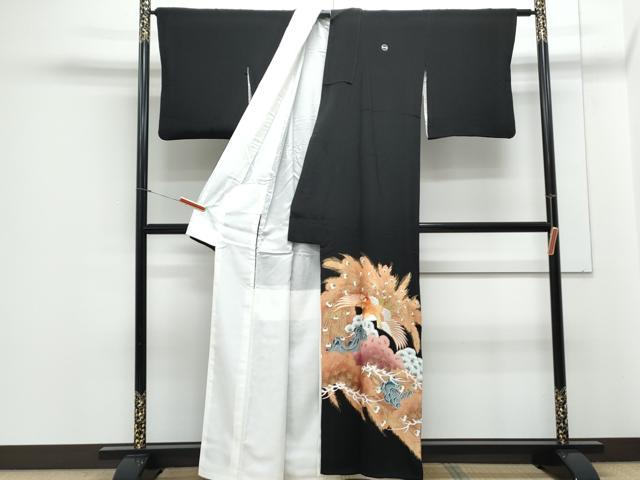 平和屋着物▼豪華黒留袖　刺繍　孔雀文　金彩　正絹　逸品　CAAZ9200th