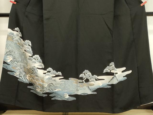平和屋着物■豪華黒留袖　駒刺繍　立波枝松文　暈し染め　金彩　正絹　逸品　CABA0389oy