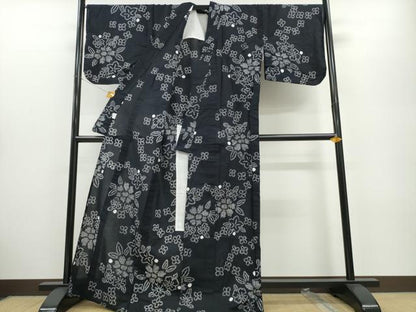 平和屋着物∴夏物 浴衣 有松鳴海絞り 舞花文 黒地 綿 逸品 CABA0490ng
