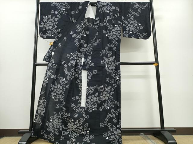 平和屋着物∴夏物 浴衣 有松鳴海絞り 舞花文 黒地 綿 逸品 CABA0490ng