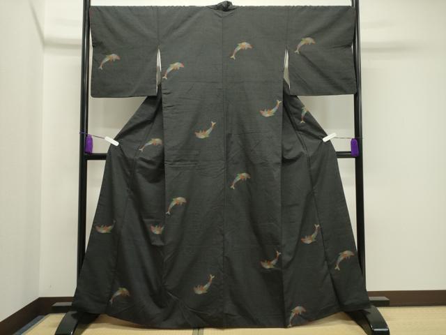 平和屋着物●上質な紬 イルカ 黒地 正絹 逸品 CABA1210gh