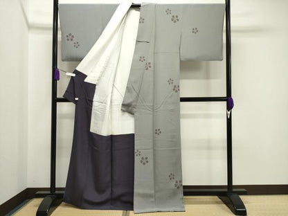 平和屋着物●上質な小紋　舞梅文　金彩　正絹　逸品　CABA1226gh