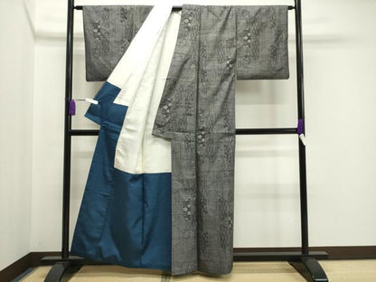 平和屋着物●本場大島紬　9マルキ　吉祥花文　正絹　逸品　CABA1277gh