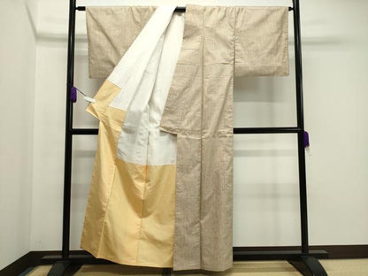 平和屋着物●本場大島紬 7マルキ 霞文 反端付き 正絹 逸品 CABA1287gh