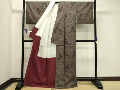 平和屋着物●本場大島紬　9マルキ　唐草文　正絹　逸品　CABA1294gh