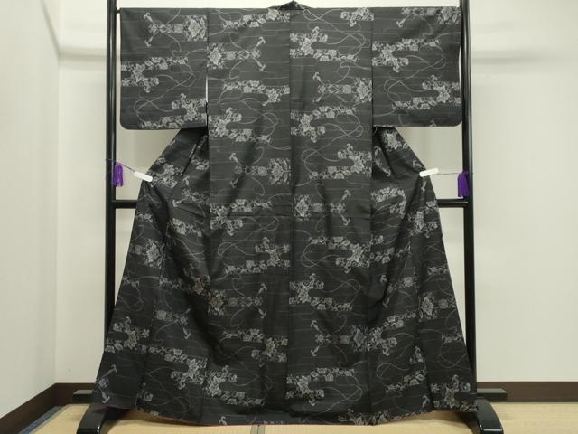 平和屋着物○本場大島紬 9マルキ エ霞花唐草文 正絹 逸品 CABA1383gh