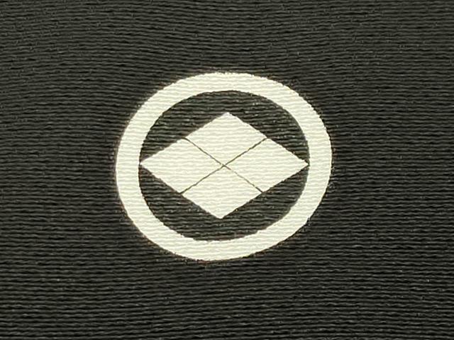 平和屋着物●人間国宝　五代　田畑喜八　黒留袖　駒刺繍　荒磯　金銀彩　正絹　逸品　CABA1494gh