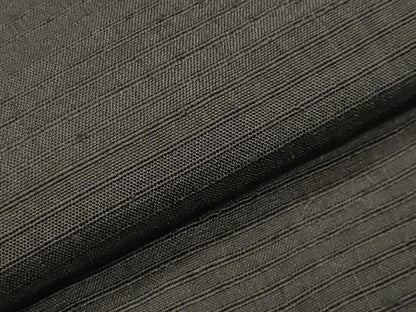 平和屋着物●男性 紬 アンサンブル 着物：鉄黒色 羽織：憲法黒茶色 正絹 逸品 CABA1499gh