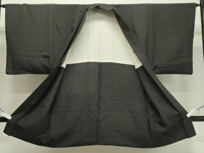 平和屋着物●男性 紬 アンサンブル 着物：鉄黒色 羽織：憲法黒茶色 正絹 逸品 CABA1499gh