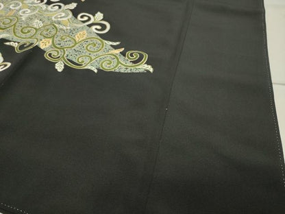 平和屋着物●豪華黒留袖 駒刺繍 唐草文 金彩 正絹 逸品 CABA1529gh
