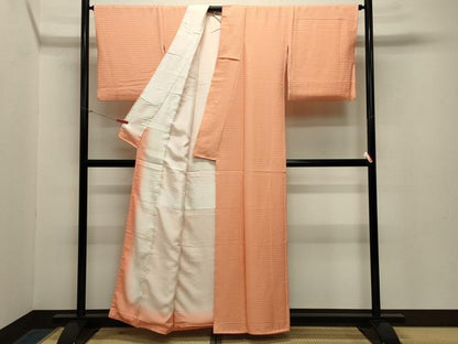 平和屋着物●上質な色無地　亀甲地紋　淡香色　正絹　逸品　CABA1566gh