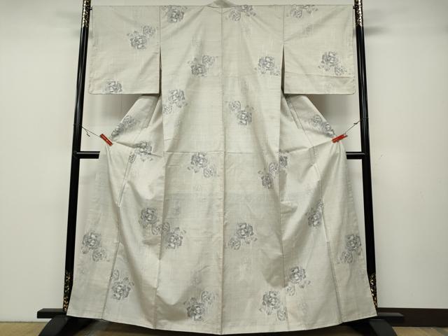 平和屋着物●本場大島紬 白大島 9マルキ 舞花文 正絹 逸品 CABA1667ut