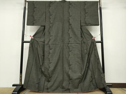 平和屋着物●本場大島紬　色紙重ね文　正絹　逸品　CABA1699ut
