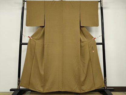 平和屋着物●上質な色無地　伝統工芸士　草月　霞地紋　黃橡色　正絹　逸品　CABA1747ut