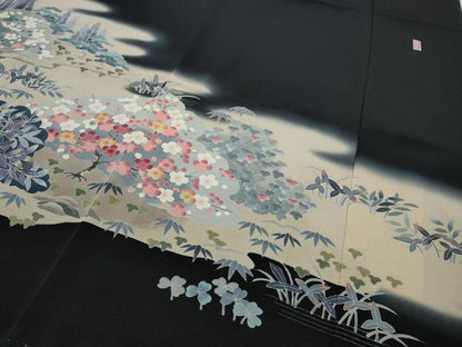 平和屋着物●十日町友禅作家　岡村蒼風　黒留袖　草花文　正絹　逸品　CABA1773ut