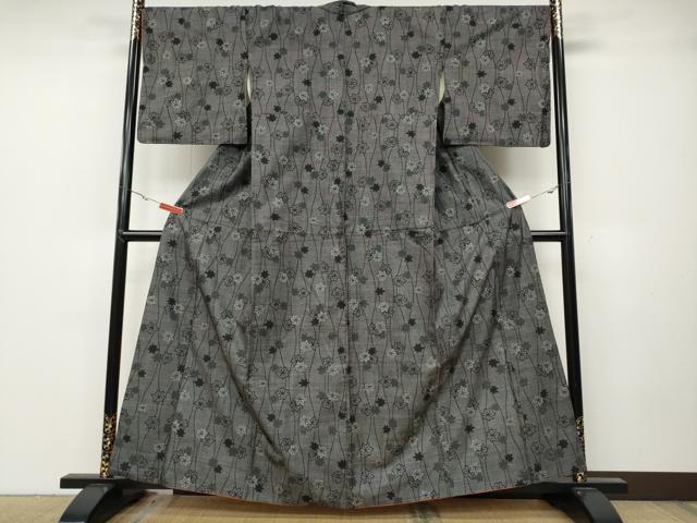 平和屋着物●本場大島紬　7マルキ　立涌舞楓文　正絹　逸品　CABA1805ut