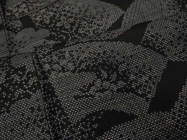 平和屋着物●本場大島紬　9マルキ　雲取り地紙花文　正絹　逸品　CABA1831ut