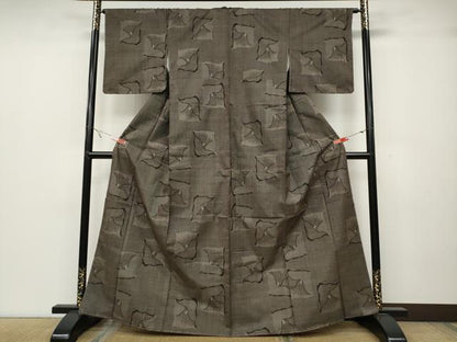 平和屋着物●本場大島紬　7マルキ　舞花文　正絹　逸品　CABA1871ut