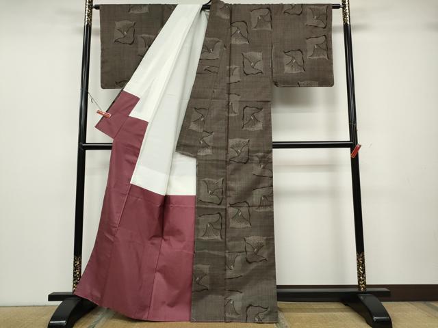 平和屋着物●本場大島紬　7マルキ　舞花文　正絹　逸品　CABA1871ut