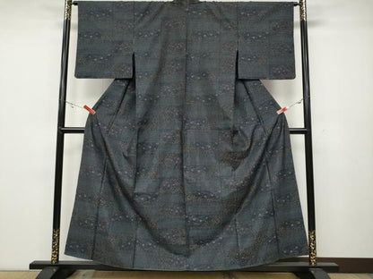 平和屋着物●本場大島紬　横段流水枝花文　正絹　逸品　CABA1884ut