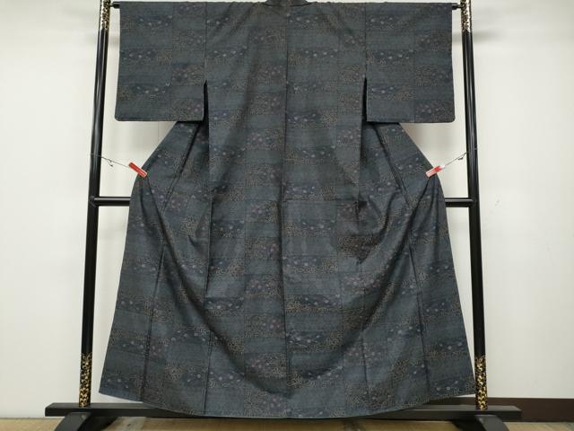 平和屋着物●本場大島紬　横段流水枝花文　正絹　逸品　CABA1884ut