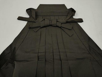 平和屋着物●男性　馬乗り袴　縞　正絹　逸品　CABA1990ut